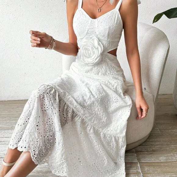 White Women's Halterneck Backless Dress Vacay Beachy SUmmer - Picture 3 of 5